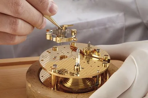 哈尔滨劳力士指定维修点电话